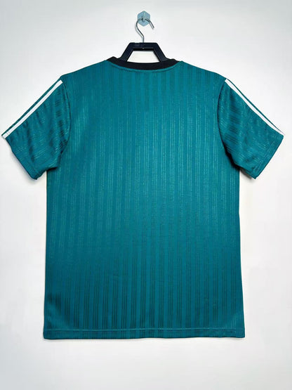 Retro Jersey LIV 2